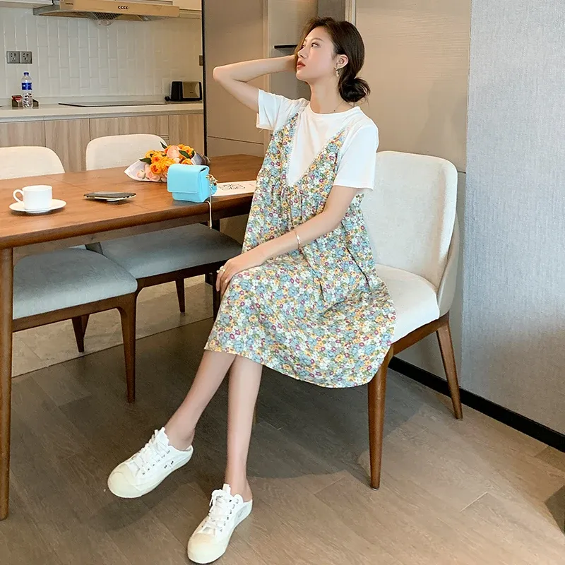 Dresses Summer Maternity Dress Short Sleeve ONeck Fashion Floral Patchwork Pregnant Woman Chiffon Dress Sweet Loose Pregnancy Clothes