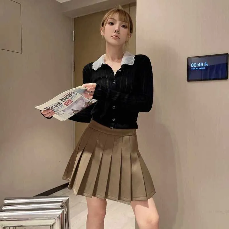 designer Shenzhen Nanyou High end MIU Home Autumn and Winter Sweet and Cool Organ Hundred pleats Anti glare Shorts Design Half Skirt 8064