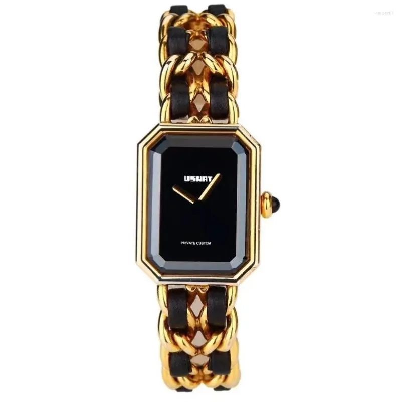 Zegarek 2022 Kobiety obserwują luksusowy styl Small Dial Square Fashion Retro Braided Chain Skórzowy wskaźnik Pasku Stalowy kwarc1890