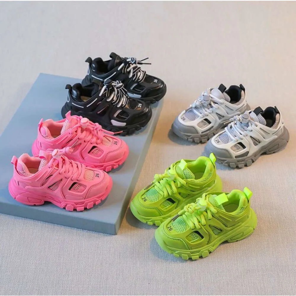 Skor sneakers barn designer vår höst barn sko pojkar flickor sport andas anda barn baby ungdom casual tränare småbarn spädbarn 4412ess