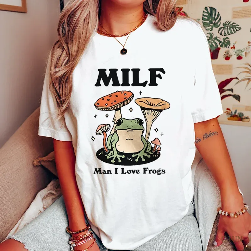 T-shirt retro groda tshirt rolig milf groggy grafik tshirts för män kvinnor 2023 unisex bomull o nacke kort ärm mäns tees streetwear