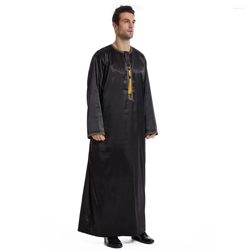 Abbigliamento etnico Eid Arabia Saudita Uomo Abito Nappa Jubba Thobe Abaya musulmano Abito islamico Dubai Turchia Thoube Dishdasha Djellaba Abaya Caftano