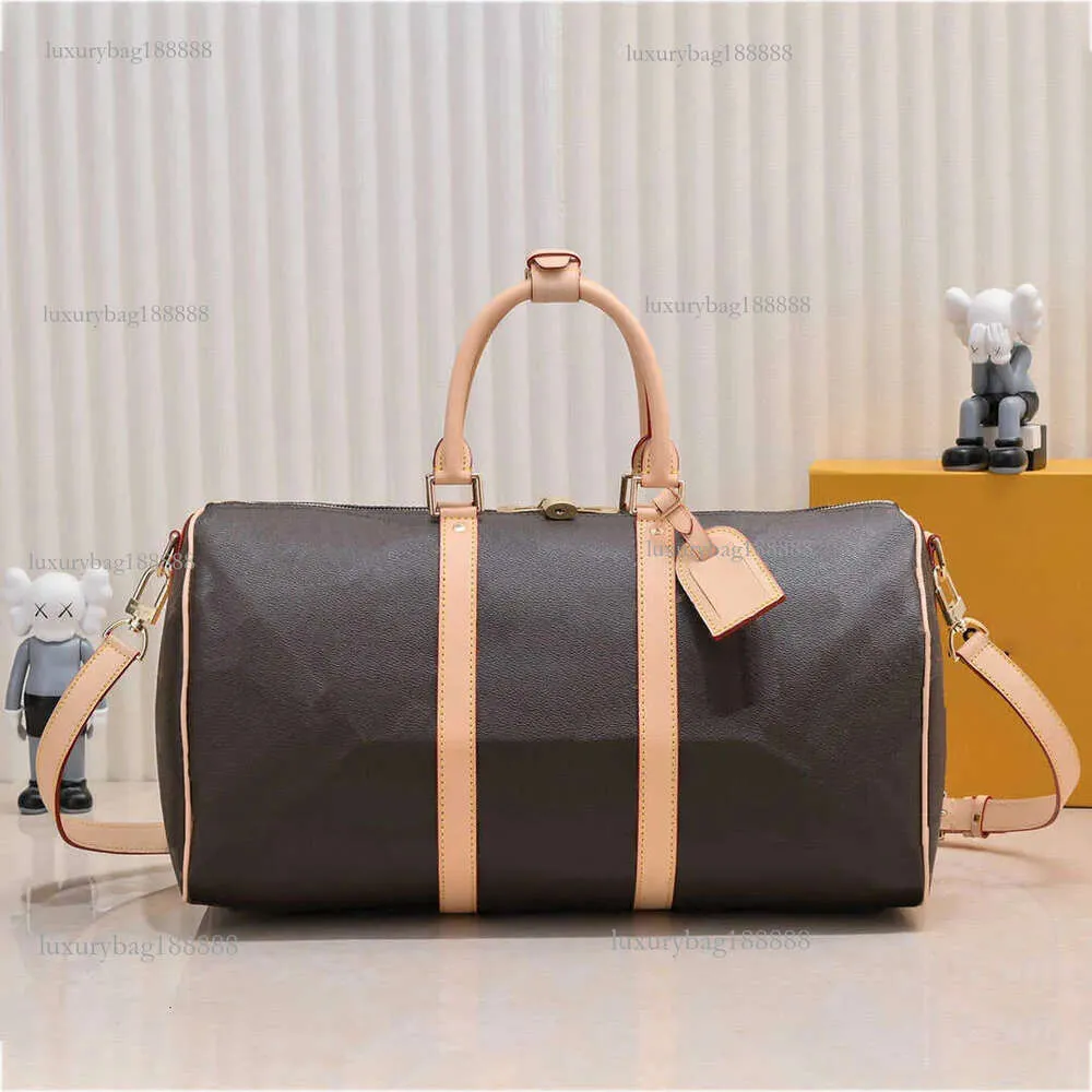 AAA Keep 45 50 55 Cm High Capacity Duffle Bag Travel Weekend Top Quality Tote Womens Mens Designer Crossbody Handbag Clutch Shoulder Bags 240315