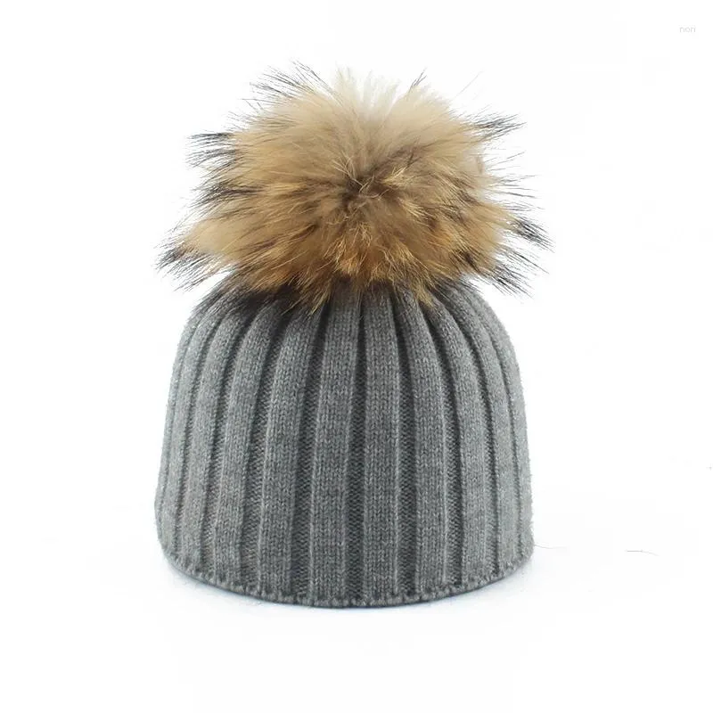 Bérets Arrivée Fille Garçon Automne Hiver Bébé Laine Chapeau Enfants Chaud Doux Tricoté Bonnets Enfants Casual Véritable Fourrure Pom