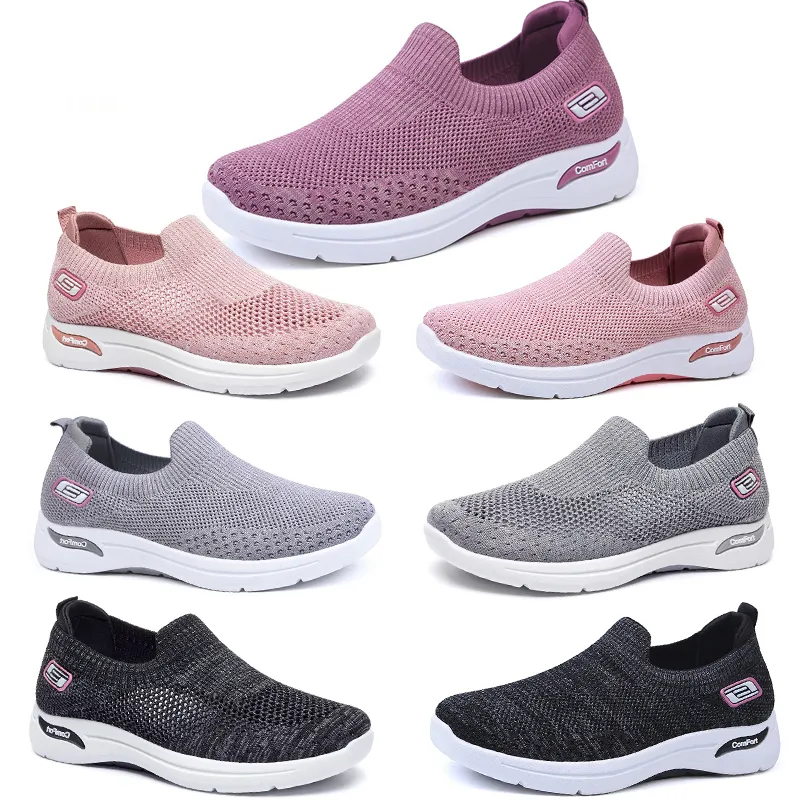 Chaussures pour femmes Femmes décontractées Nouvelles pour les chaussettes de mère à semelles molles Gai Chaussures de sport à la mode 36-41 712 324