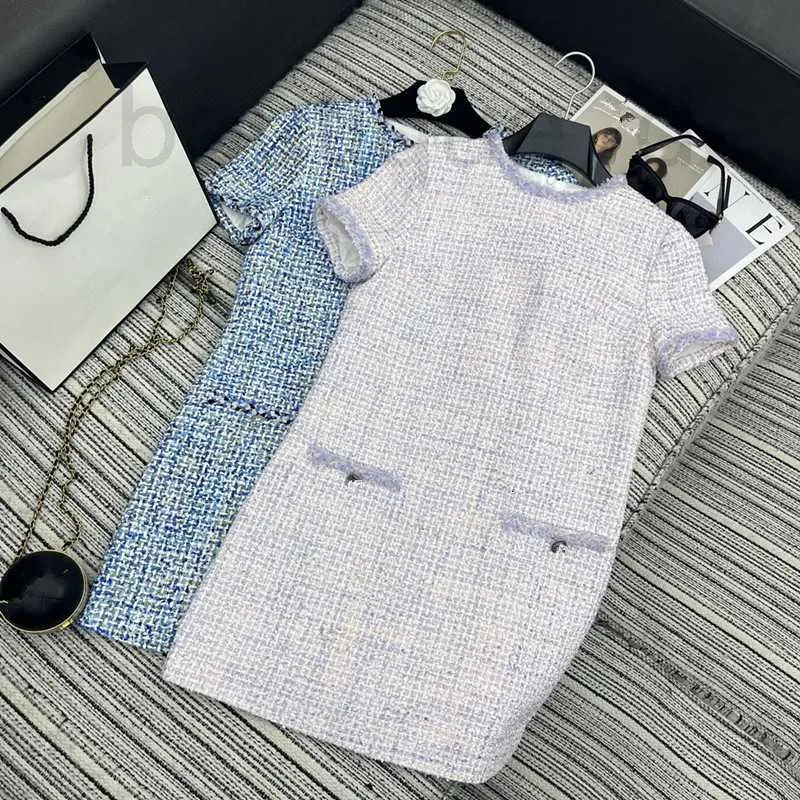 Grundlegende Freizeitkleider der Designermarke Early Spring New Cha Sweet Celebrity Little Fragrant Wind Weaving Thick Tweed Round Neck Short Sleeve Dress for Women WLMM