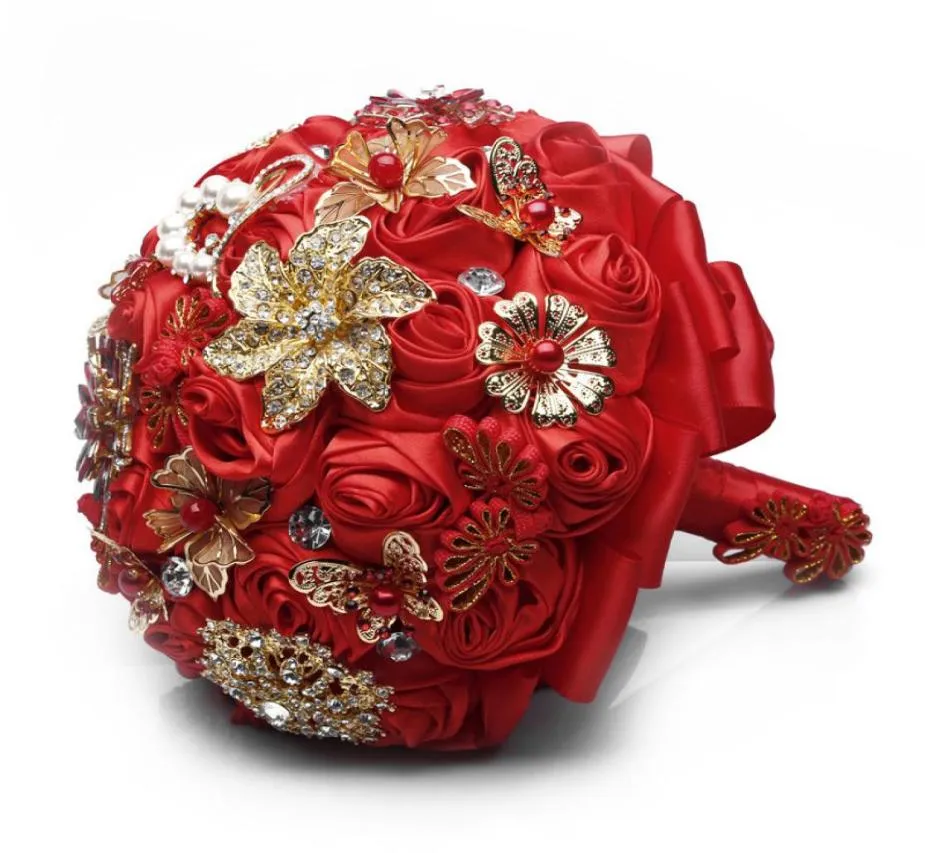 Estilo de China Flores de satén rojo Ramos de novia Broche de cristal Dama de honor con flores Hecho a mano 2019 Ramo manual57848815031603