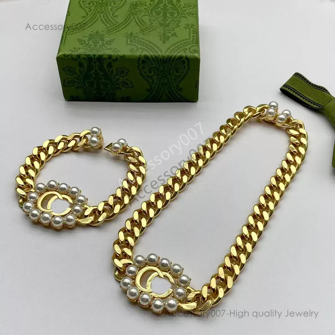 Designer de jóias colarPulseira banhada a ouro colar conjunto pulseira colar designer para mulher retro marca de moda pérola braçadeira ketting alta qualidade com caixa