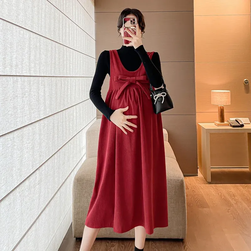 Elbiseler Annelik kayış elbise bahar sonbahar hamile kadınlar yay giysileri 2024 yeni moda kadife gebelik askı elbiseleri