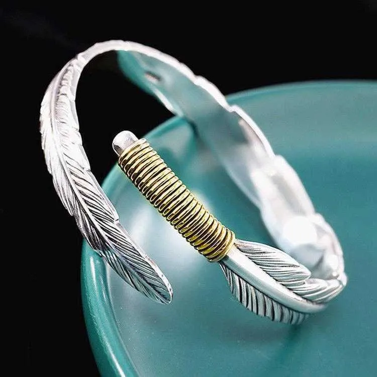 Plain silver distressed feather bracelet mens trendy brand bracelet personalized and versatile simple bracelet