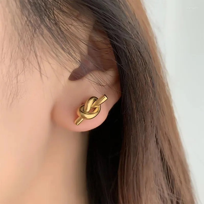 Brincos de garanhão 2024 18k banhado a ouro de aço inoxidável nó de amor para mulheres joias sem níquel orelhas sensíveis