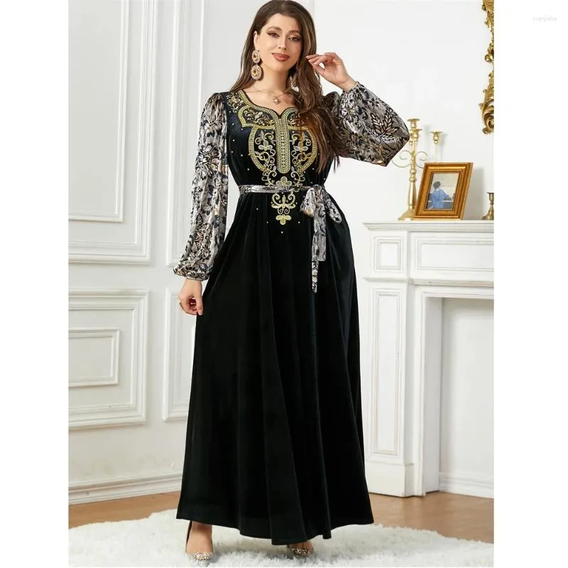 Vêtements ethniques Luxe Abaya Velvet Perles Femmes Musulmanes Longue Maxi Robe Turquie Kaftan Robe Arabe Islam Eid Party Maroc Dubaï Jalabiya