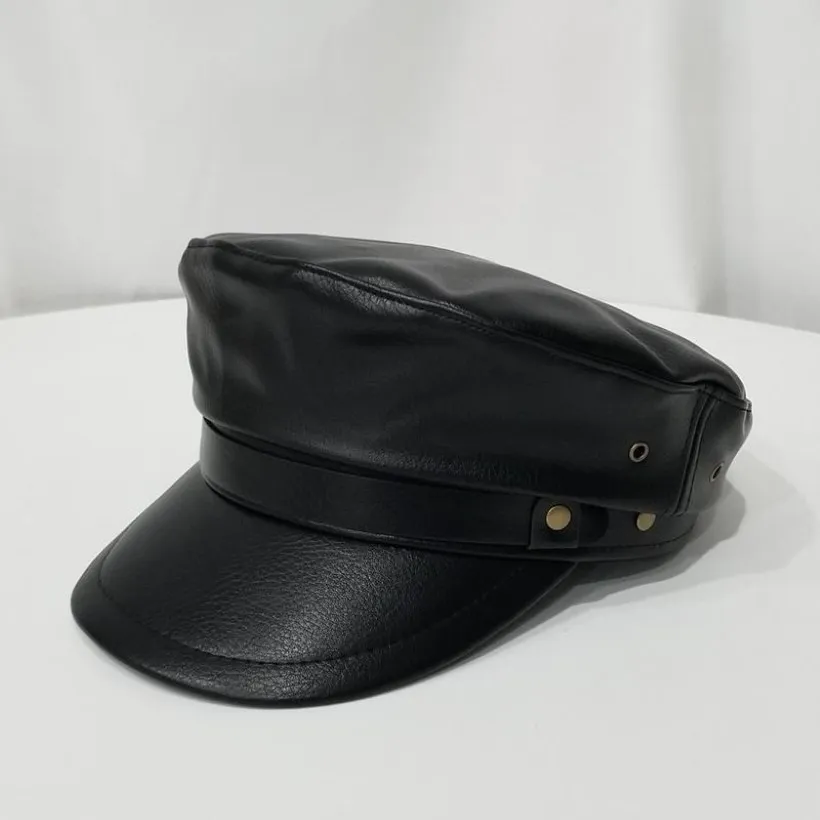 Autumn and Winter Ladies Flat Top Pu Leather Caps Black Hat Fashion Men's Hats Warm Thick Cap Bone Navy Wide Brim229s