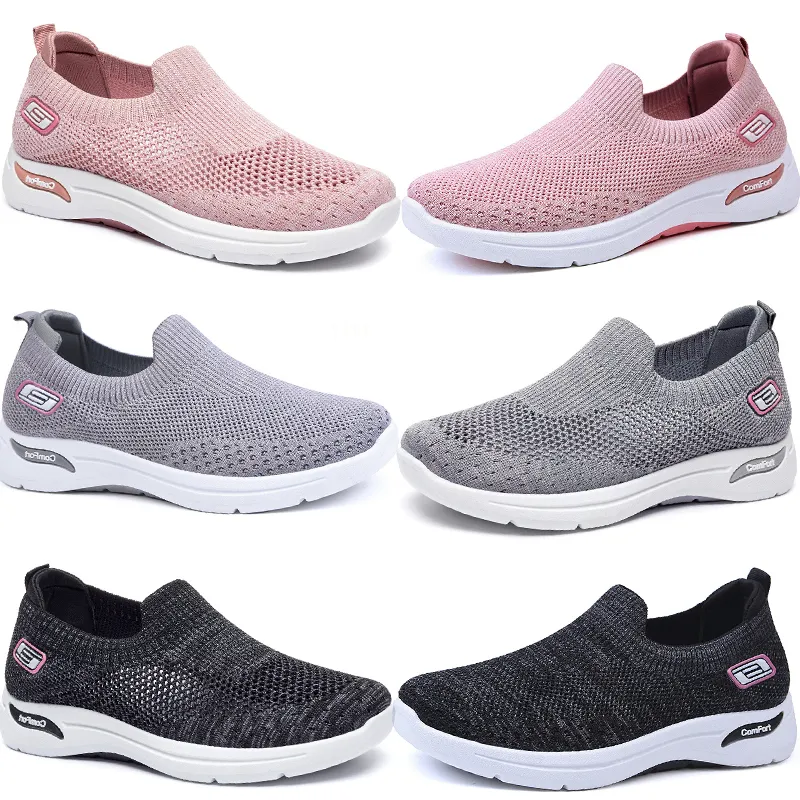 Chaussures pour femmes nouvelles chaussures pour femmes décontractées à semelles souples chaussures pour mères chaussettes chaussures GAI chaussures de sport à la mode 36-41 71