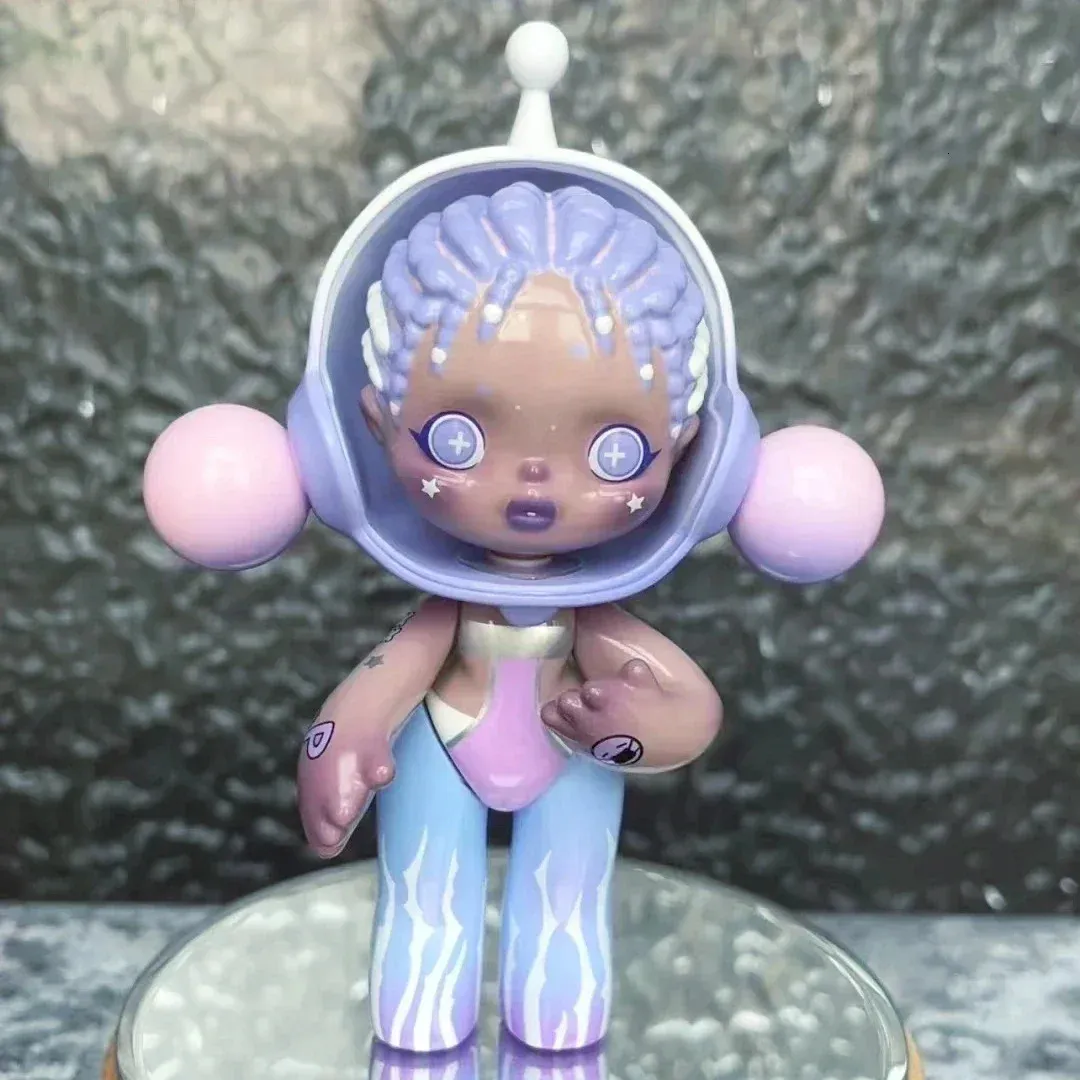SKULLPANDA SP Fantasy Purple Figure Exclusive Art Toys Collection Cute Doll Surprise Bag Big Size Anime Figurine Gift 240226