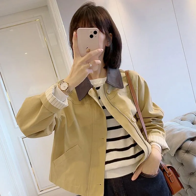 Spring and autumn shoulder casual loose Korean jacket female short short small joker thin baseball uniform female.