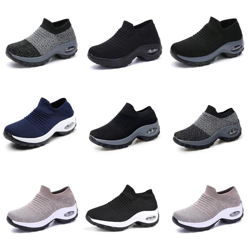 Hommes Femmes Chaussures de course GAI triple blanc noir gris bleu foncé sneaker sport Mesh respirant plate-forme chaussures deux