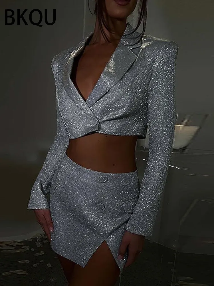 BKQU 2023 Glitter Zilveren Feestjurk Sets Dames Club Nachtoutfits Lange Mouw Sparkly Blazer En Split Minirok Tweedelige Set