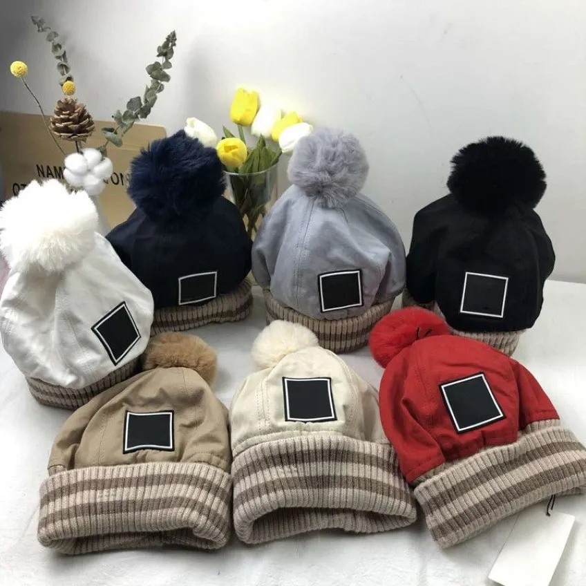 Luxus-Street Beanie Skull Caps Warm Herbst Winter Ball Top Winter Atmungsaktive Eimer Hut für Mann Frau 7 Farbe Kappe Top Qualität254i