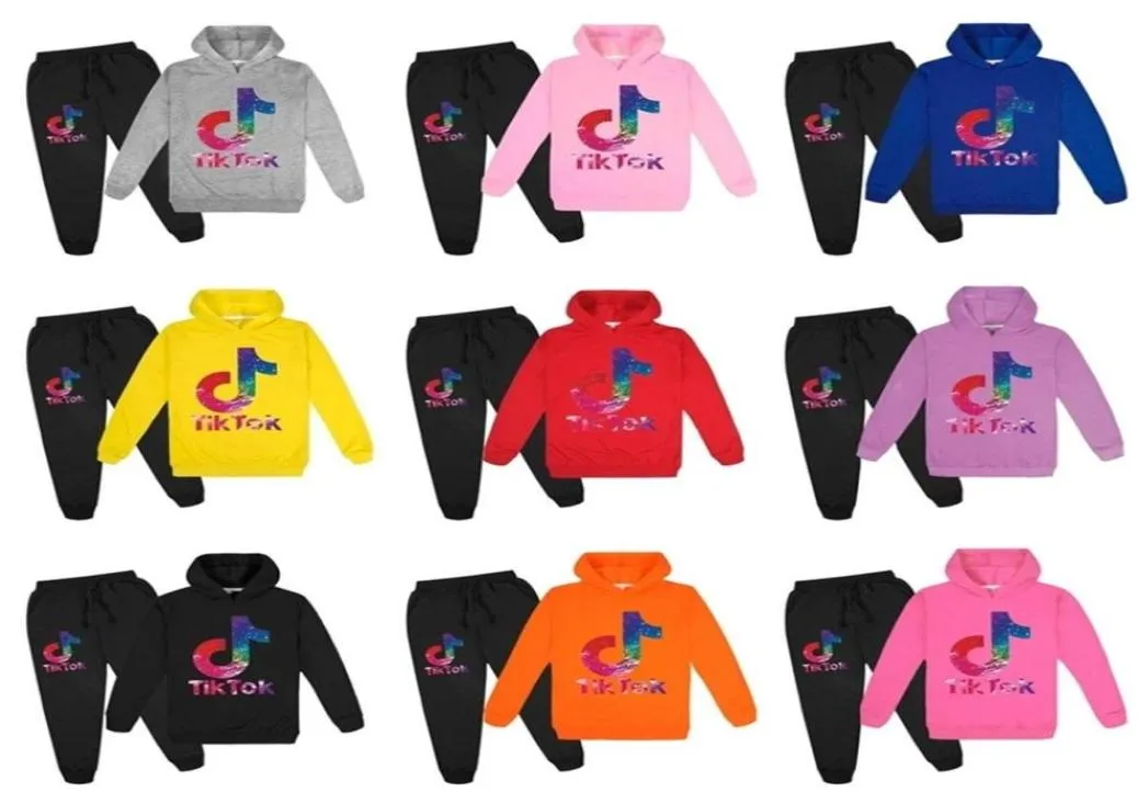 Modaya uygun tasarımcı Children039s Giyim Tiktok Sportswear İki Parça Takip Kapşonlu Kıyafet 100170 Çocuk Çocuk Gençleri 6294297