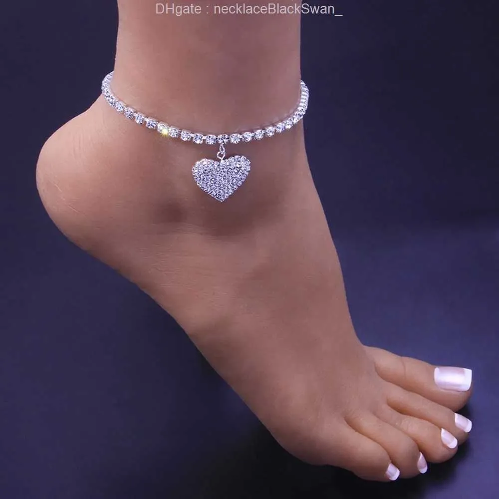 2024 Rhinestone Heart Pengdant Chain 14K Gold Anklets Luxury Armband på bentillbehör för kvinnor Bröllopsfest Fashion Jewelry IAT2