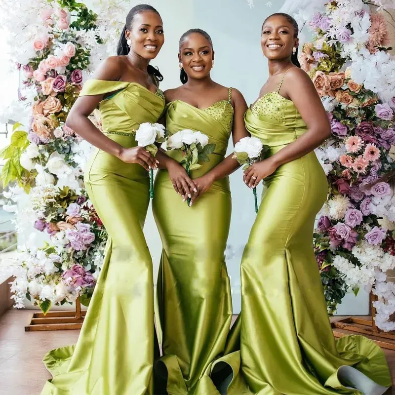 Green Elegant Off The Shoulder Mermaid Bridesmaid Dresses Spaghetti Beads Pleats Long Wedding Guest Satin Africa Maid Of Honor Gowns Plus Size 0508