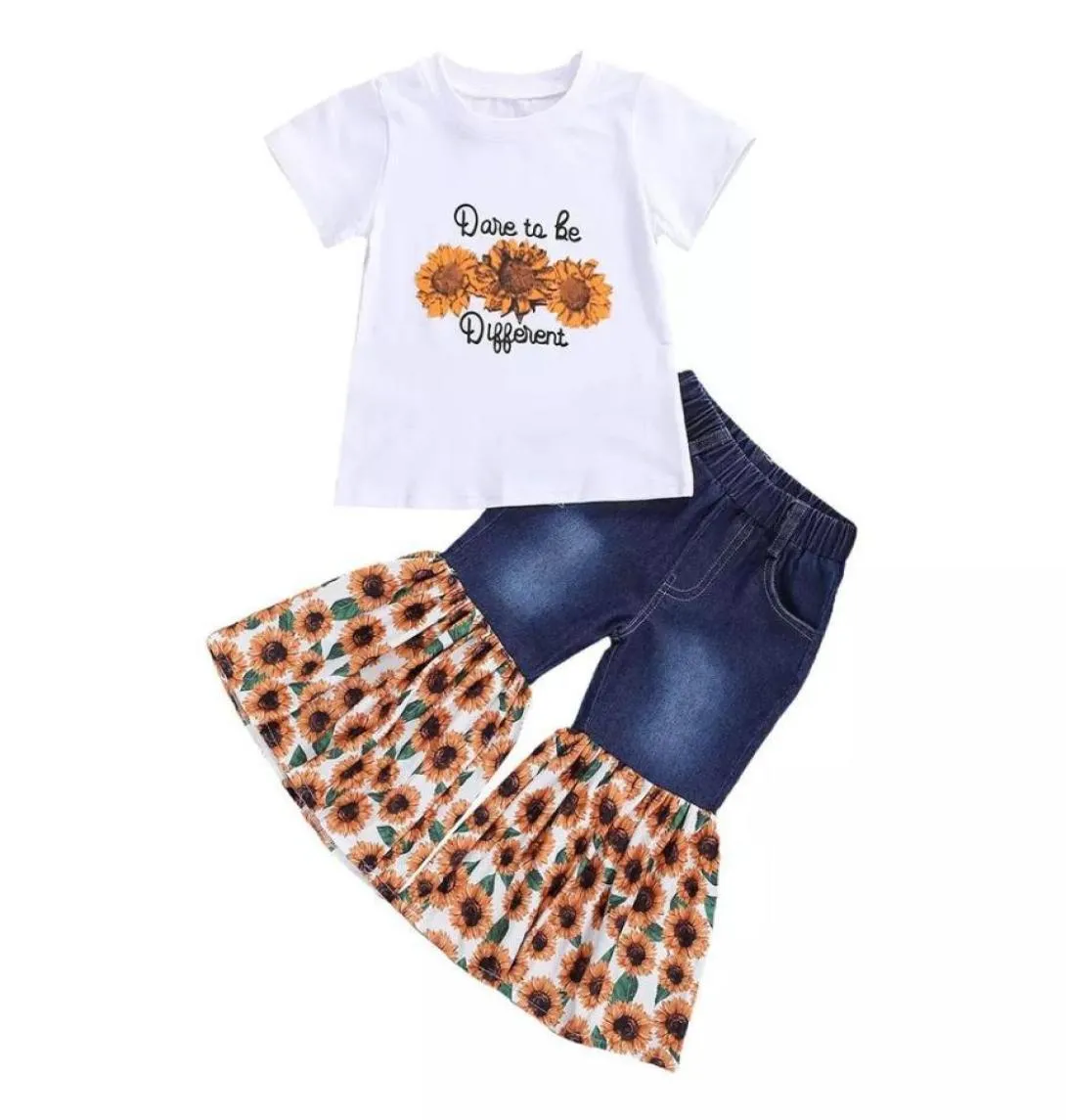 Retail/Wholesale Girl Printed Tracksuit Clothing Set 2st Set Short Sleeved Top+Fleared Pants Girls Outfits Children Designers Clothes Kids Boutique6710574