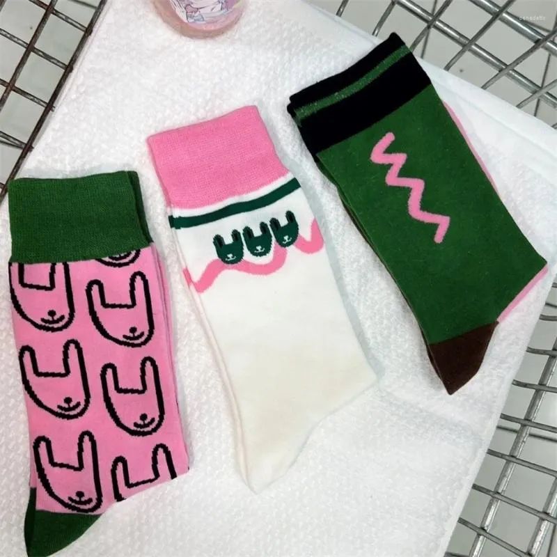 Chaussettes Harajuku pour femmes, idéales pour le sport et le quotidien, en coton, pour femmes ludiques, vente élégante