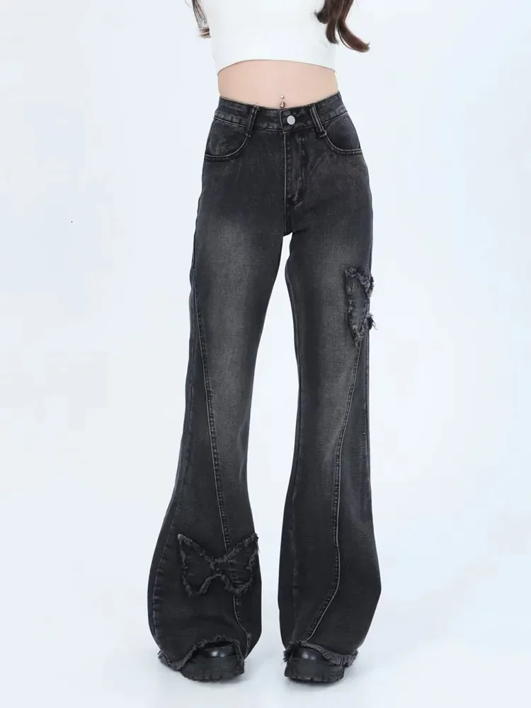 2023 Y2K Streetwear Farfalla Ricamo Vintage Nero Baggy Flare Jeans Pantaloni per le donne Abbigliamento Harajuku Moda Lady Pantaloni 240118 240305