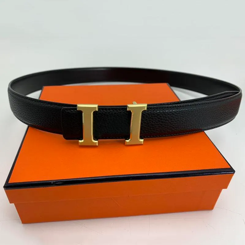 Ceinture de luxe Ceinture de luxe Hommes Femmes Or Argent Big Lettre Boucle Ceinture De Luxe Homme Business Marque Ceintures de mode avec boîte d'emballage