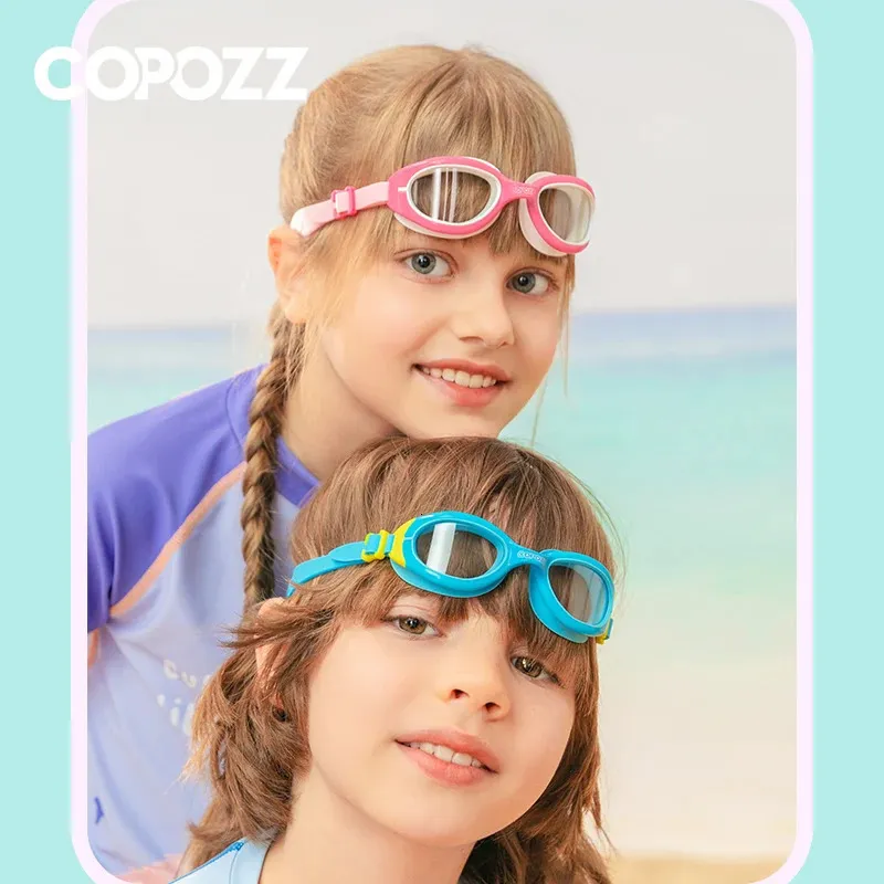 COPOZZ lunettes de natation colorées enfants lunettes de natation professionnelles pour enfants Anti-buée Protection UV lunettes d'eau pour garçon et fille 240306