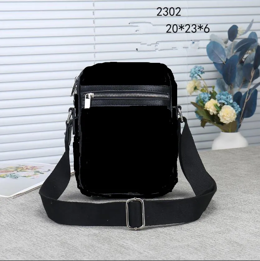 Designer Cross Body Body Body Body Body Men Shoulder Nylon Travel Outdoor Tassen met ritssluiting Mobiele telefoontas