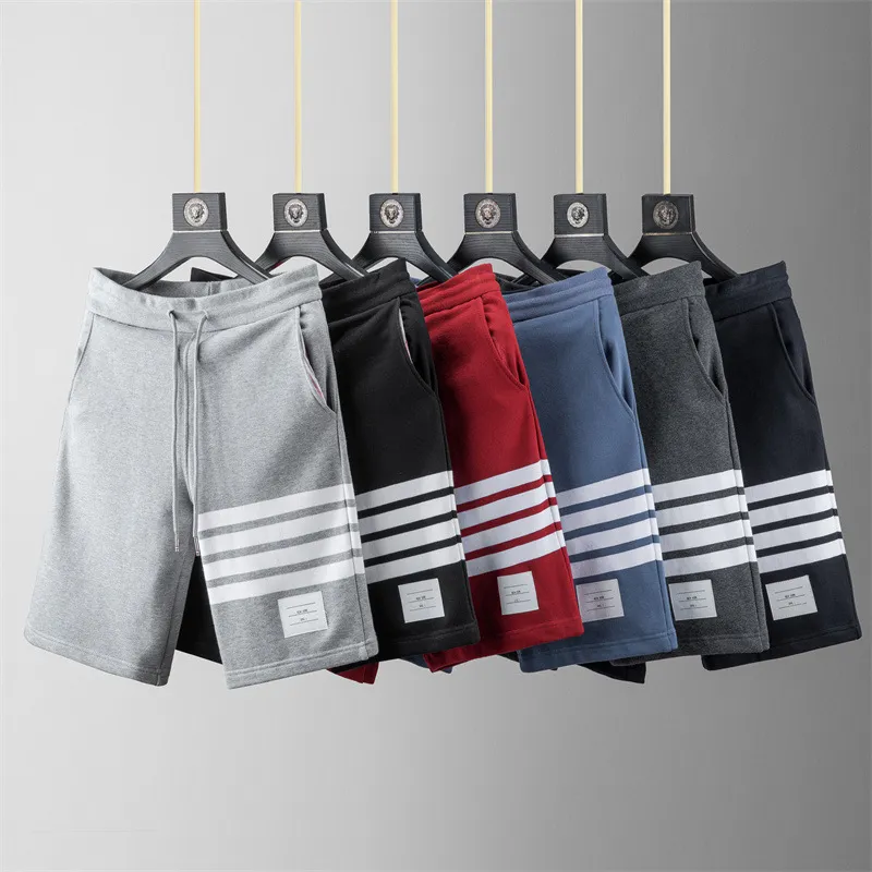 Herren TB Thombrowna Designer Shorts Rhude Shorts Herren Fünfte Shorts Männer Sets Trailsuithosen lose und komfortable Mode sein beliebter Sommer -Herren -Shorts -Turn -Kurzfilme