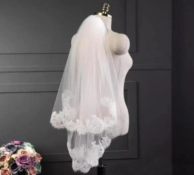 Voile de mariage avec bord en dentelle et cils, deux couches, accessoires pour cheveux, Appliques en Tulle, voile de mariage bon marché avec peigne5101336