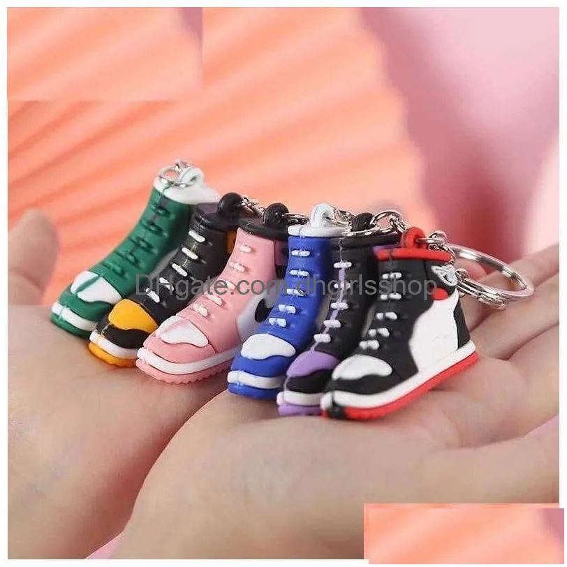 Porte-clés Lanyards Porte-clés Lanyards Creative Mini PVC Baskets Pour Hommes Femmes Gym Chaussures De Sport Porte-clés Sac À Main Chaîne Basketball S Dhyxj