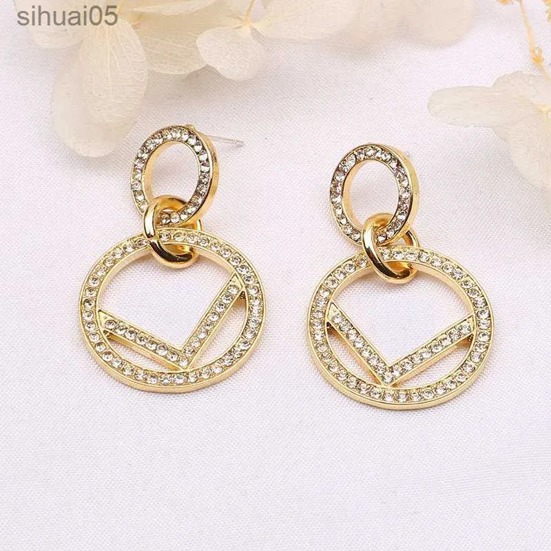 Stud Stud Designer boucle d'oreille en gros lettre Stud boucle d'oreille boucles d'oreilles en argent cristal luxe strass oreille goujons bijoux mariage 240306