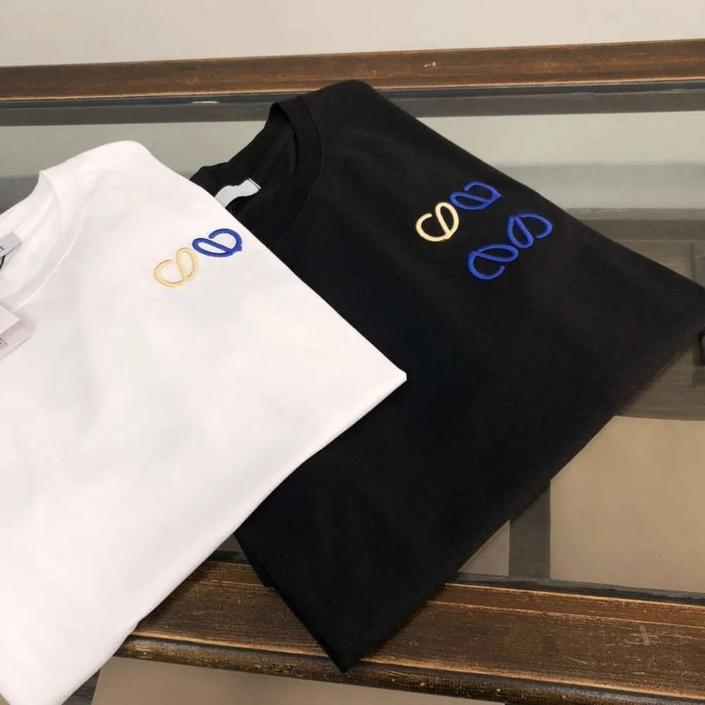 Hommes Femmes T-shirt Designer avec lettre broderie Imprimer Mode Coton Casual Hommes en vrac à manches courtes Luxurys Vêtements T-shirts