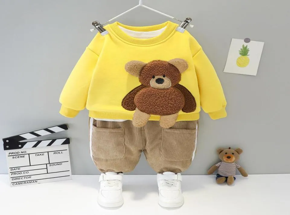 Neonate Ragazzi Set di abbigliamento 2021 Primavera Bambini Cartoon Orso T Shirt Jeans Bambino Infantile Bambini Abbigliamento per bambini2810590