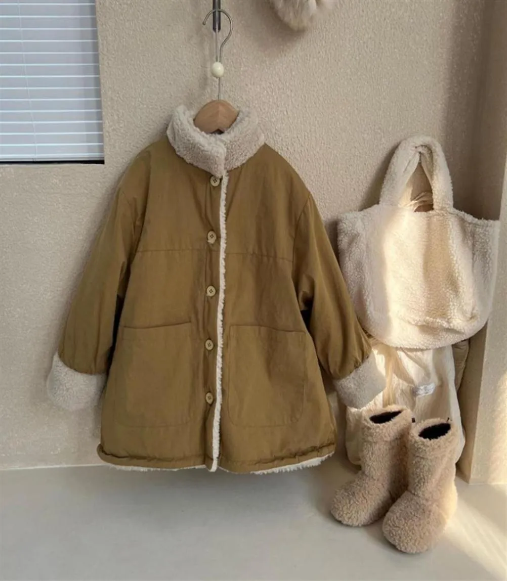 Winter New Children039s Wear Plush Long Cape Girls039 Thickened Wool Coat Cotton Jacket262Y1202296