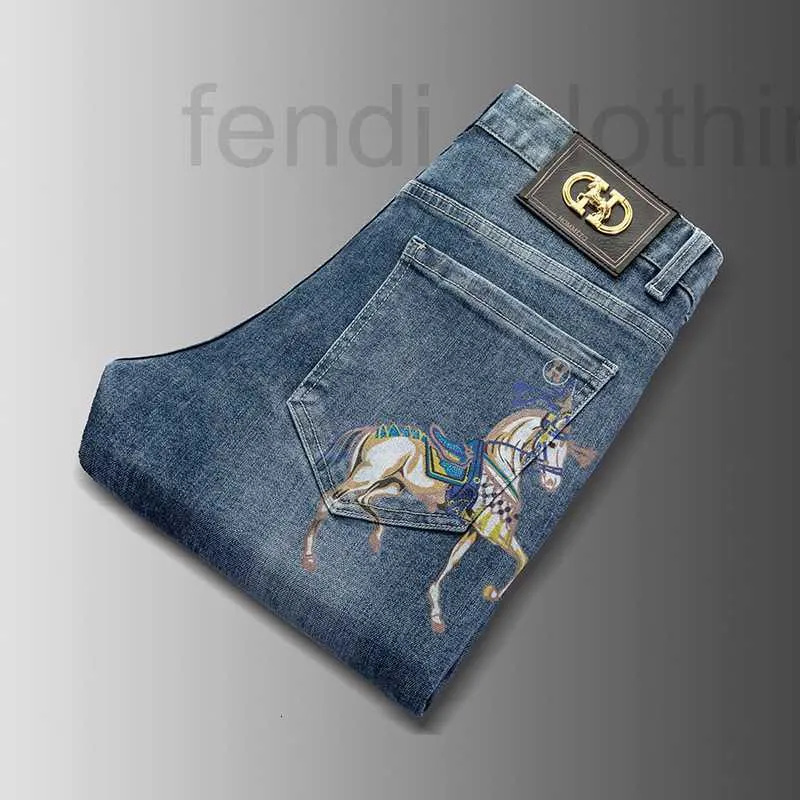 Jeans da uomo Designer Brand Moda stampato per uomo 2023 Primavera/estate Emma New Slim Fit Piccoli piedi Pantaloni casual FYQ9