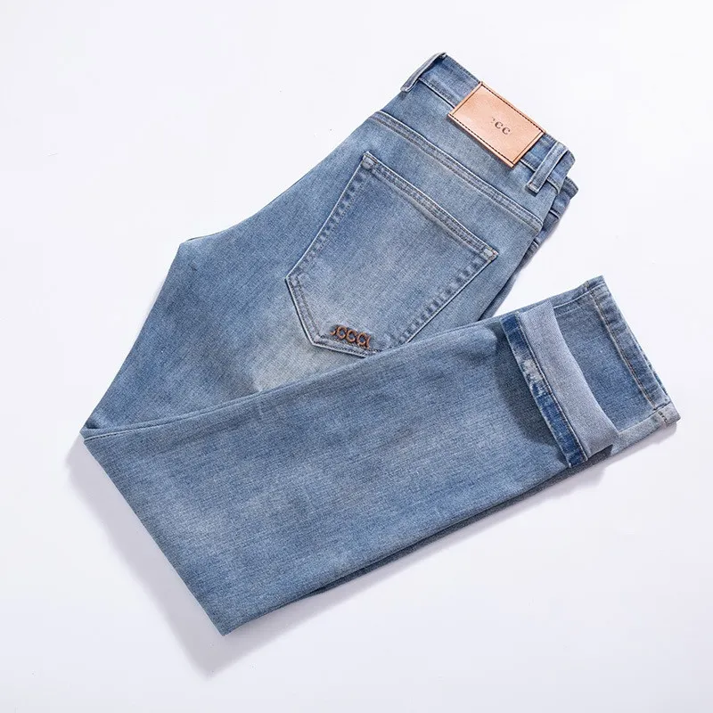 jeans pour hommes de créateur jeans en détresse bleu clair jeans droits pantalon en denim stretch minceur poche arrière logo lettre classique pantalon décontracté homme brodé