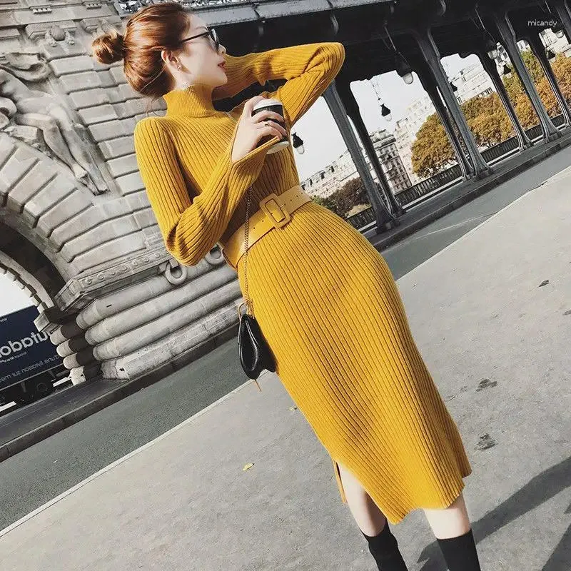 Casual Dresses Yellow Brown Sweater Dress For Women Winter Maxi Sexy Aesthetic Fashion Bodycon Knitted Woman Vintage Long Korean