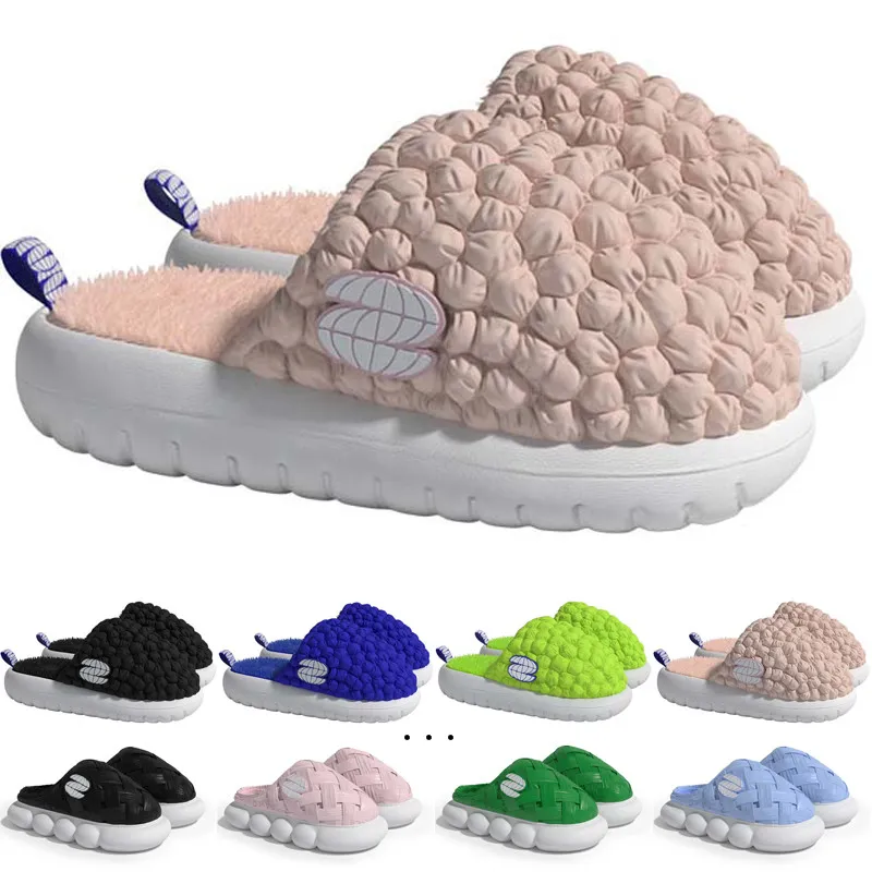 2024 Designer Q6 Slides Sandal Slipper Sliders for Sandals GAI Pantoufle Mules Men Women Slippers Trainers Flip Flops Sandles Color18