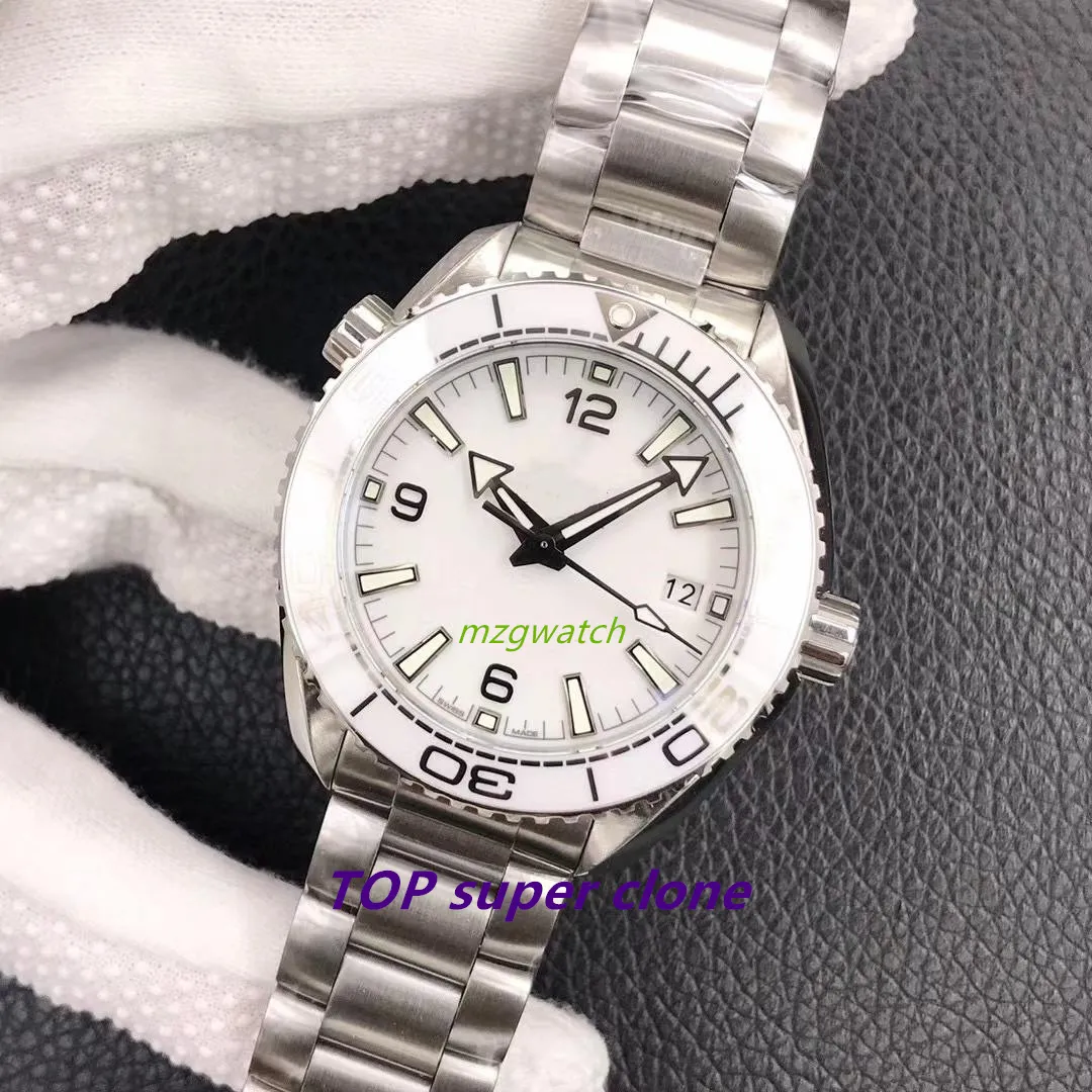 VSF 600m Relógio mecânico 8800 Diâmetro do movimento é 39,5 mm Dial branco Dial de cerâmica de aço de aço de aço Sapphire Glass Glass Super Watersonerop Noctilucent