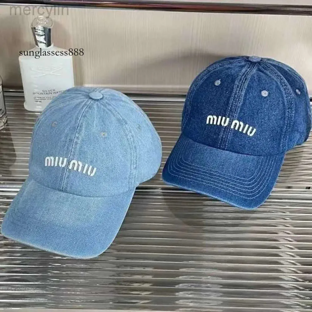 miumiu cap Designer caps Water Washing Denim Blue Baseball met gebogen rand Zonnebrandcrème Veelzijdige editie Gebruikte pet voor heren en dames