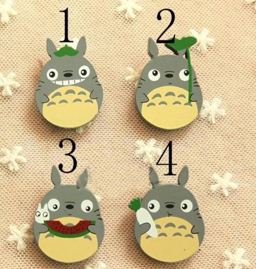 Totoro Kids Brooch 2017 Новый милый мультипликационный деревянный деревянный детский прикол Brooch Children039s канцелярские товары для мальчиков аксессуары для девочек C1342411121