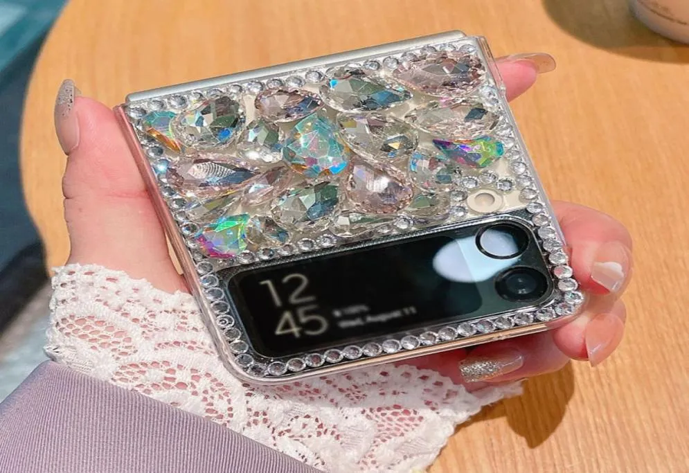 Luxo 3d bling diamante caso de telefone para samsung galaxy z flip 3 5g strass artesanal pc capa dura shell6459323