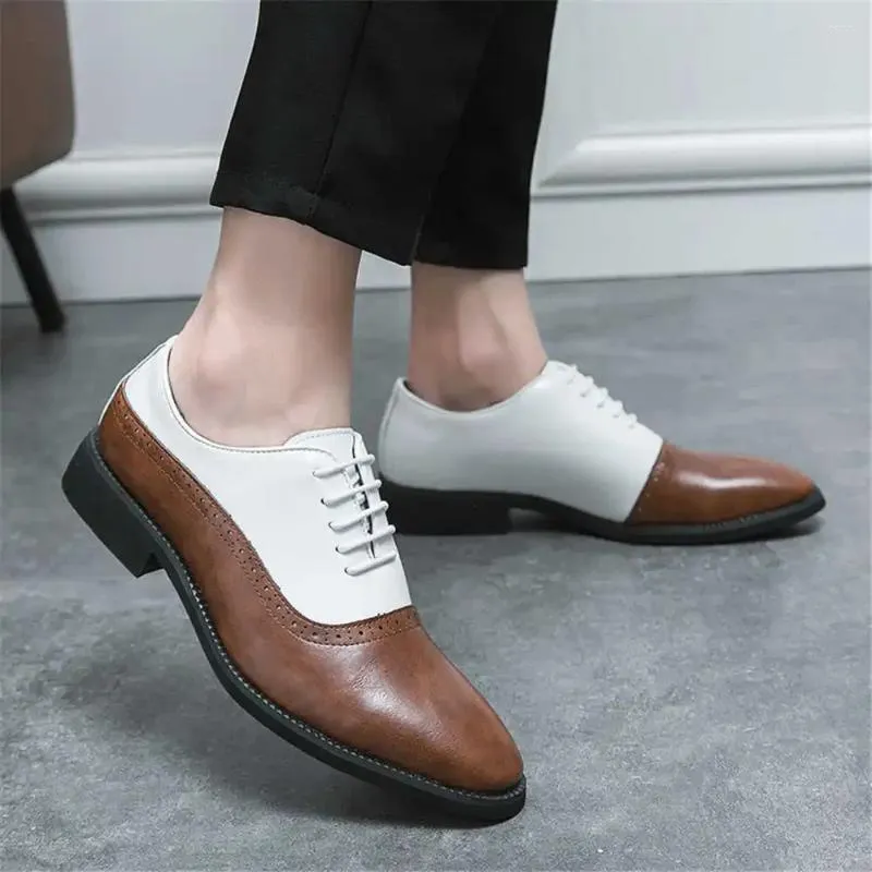 Sapatos de vestido Pequenos Números Tamanho 38 Homens Elegantes Sapatilhas Brancas Esportes Super Marca Sneakeres Fashion-Man Nice