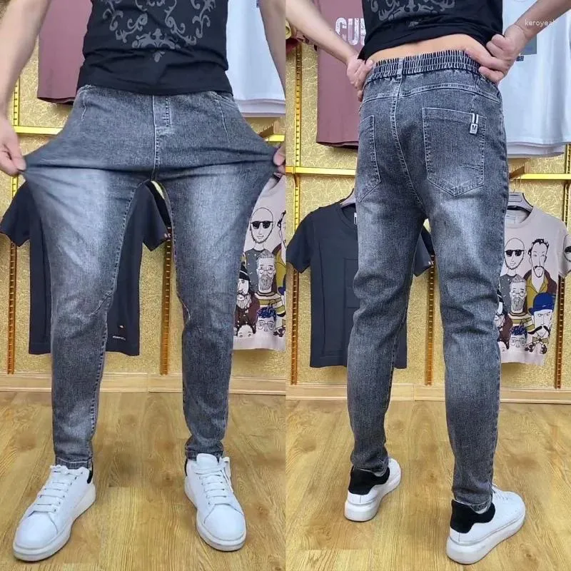 Jeans pour hommes pour hommes élastiques mâles pantalons de cowboy pantalons maigres pantalons serrés extensibles avec poches slim fit décontracté rétro concepteur régulier