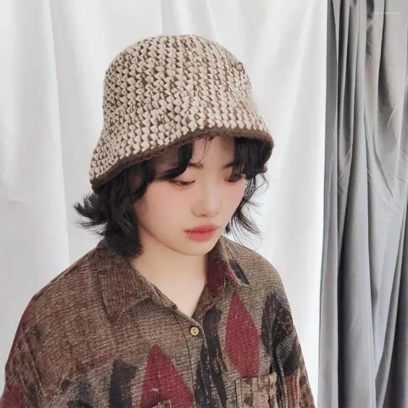 Berets Tragbare Für Frauen Weben Gestreiften Ethnischen Stil Herbst Und Winter Weibliche Hüte Wolle Hut Koreanische Kappen Stricken Eimer